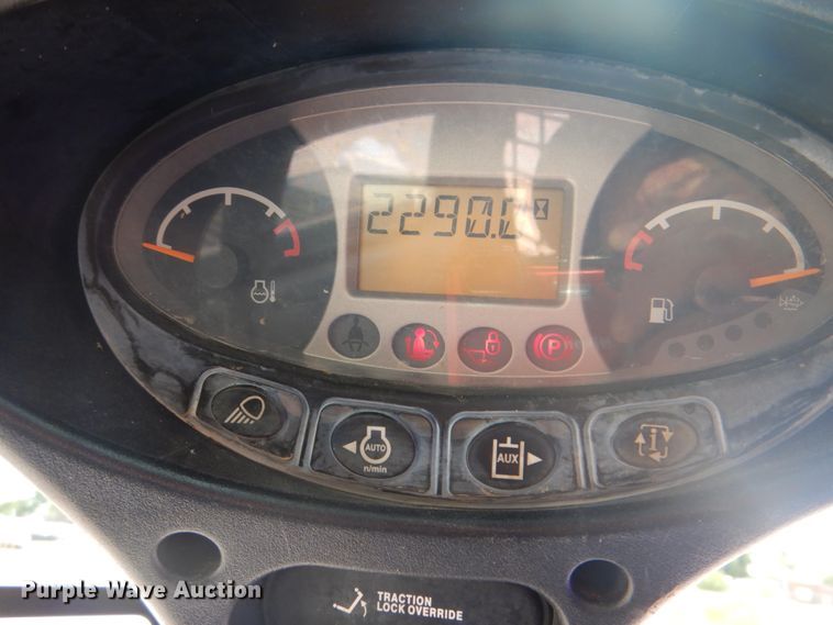 image for item DK5672 2015 Bobcat T450  tracked skid steer loader