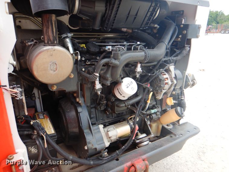 image for item DK5672 2015 Bobcat T450  tracked skid steer loader