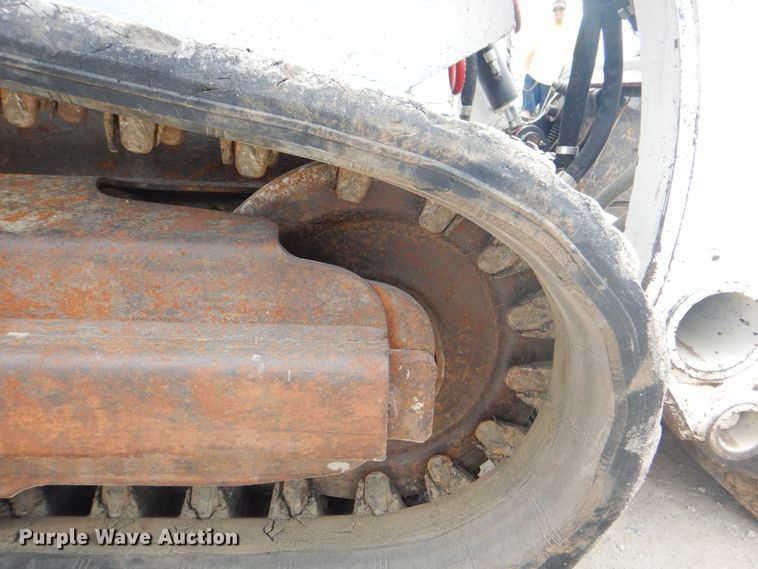 image for item DK5672 2015 Bobcat T450  tracked skid steer loader