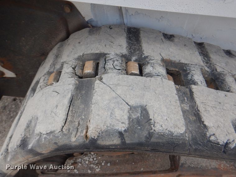 image for item DK5672 2015 Bobcat T450  tracked skid steer loader