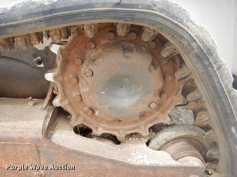 image for item DK5672 2015 Bobcat T450  tracked skid steer loader