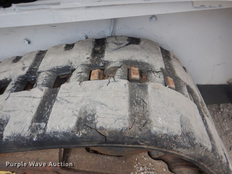 image for item DK5672 2015 Bobcat T450  tracked skid steer loader