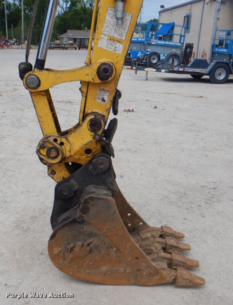 image for item DK5673 2014 Yanmar VIO35-6A  mini excavator