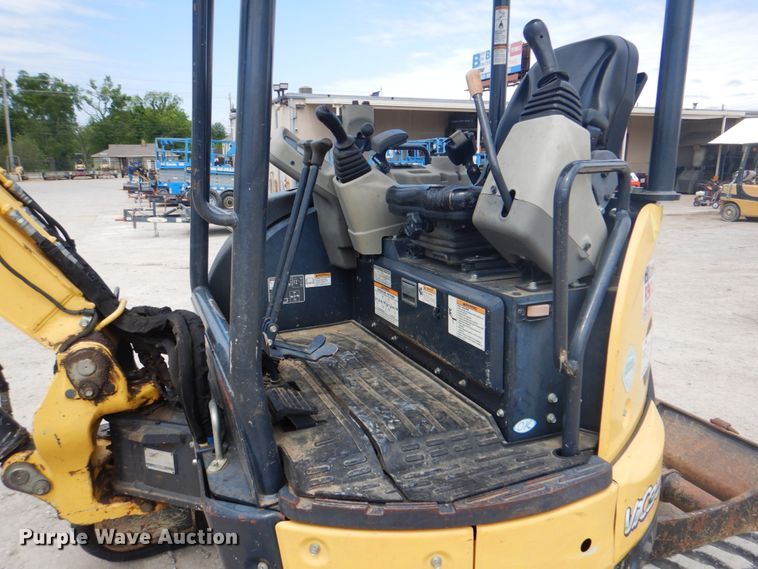 image for item DK5673 2014 Yanmar VIO35-6A  mini excavator