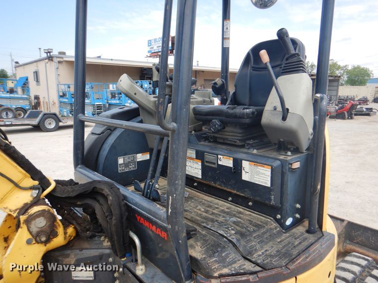 image for item DK5673 2014 Yanmar VIO35-6A  mini excavator