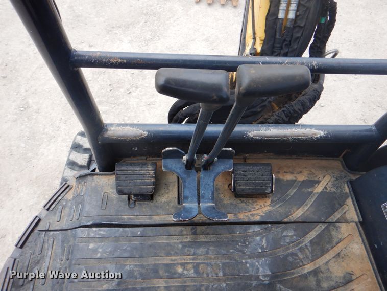 image for item DK5673 2014 Yanmar VIO35-6A  mini excavator