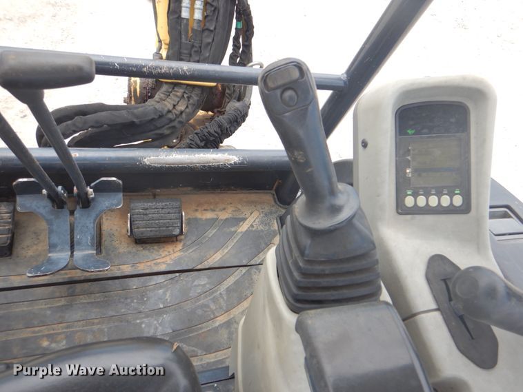 image for item DK5673 2014 Yanmar VIO35-6A  mini excavator
