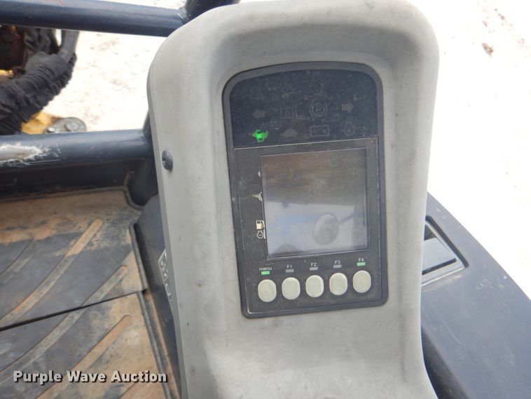 image for item DK5673 2014 Yanmar VIO35-6A  mini excavator