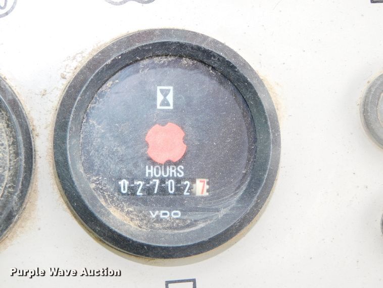 image for item DK8536 2003 John Deere 755C  track loader