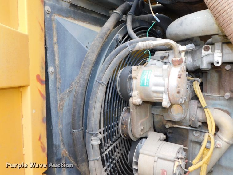 image for item DK8536 2003 John Deere 755C  track loader