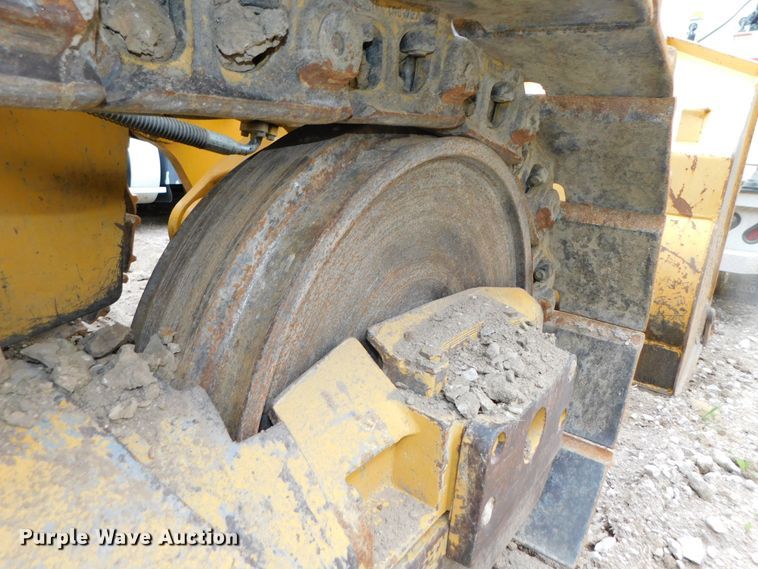 image for item DK8536 2003 John Deere 755C  track loader