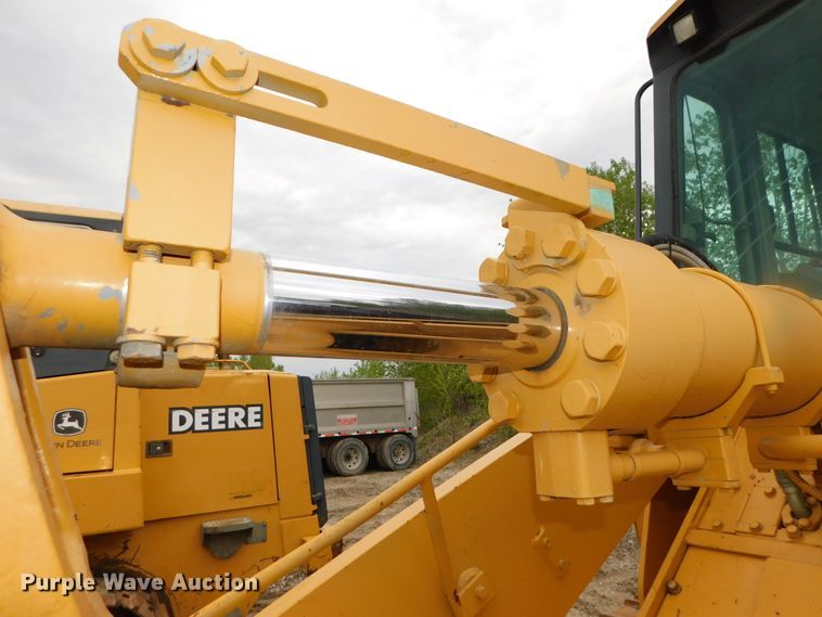 image for item DK8536 2003 John Deere 755C  track loader