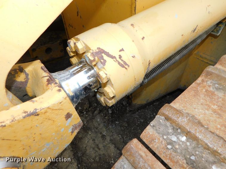 image for item DK8536 2003 John Deere 755C  track loader