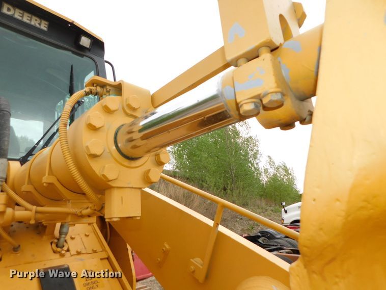 image for item DK8536 2003 John Deere 755C  track loader