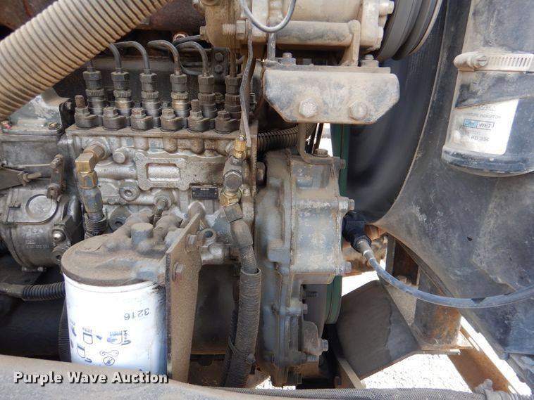 image for item DL8005 1991 Mack RD688S  dump truck