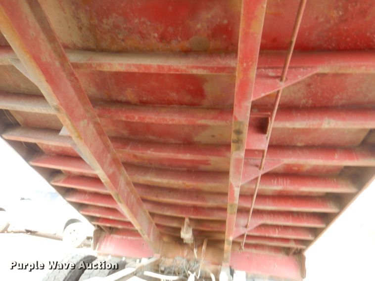 image for item DL8005 1991 Mack RD688S  dump truck