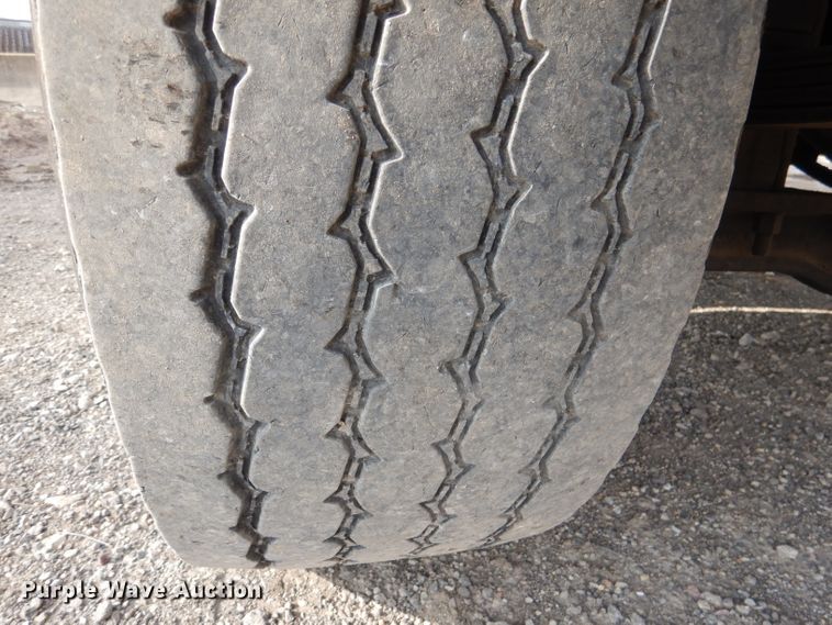 image for item DL8005 1991 Mack RD688S  dump truck