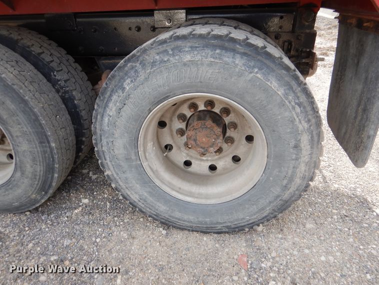 image for item DL8005 1991 Mack RD688S  dump truck