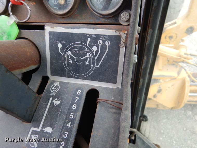 image for item DL8007 1990 John Deere 770  motor grader