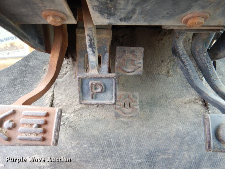 image for item DL8007 1990 John Deere 770  motor grader