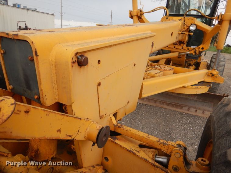 image for item DL8007 1990 John Deere 770  motor grader