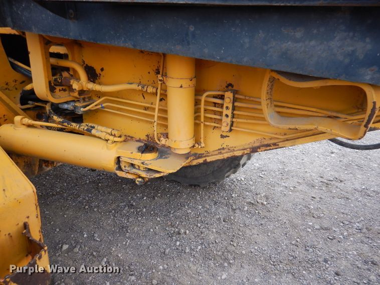 image for item DL8007 1990 John Deere 770  motor grader