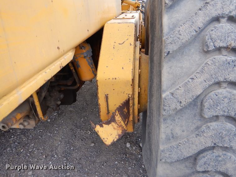 image for item DL8007 1990 John Deere 770  motor grader