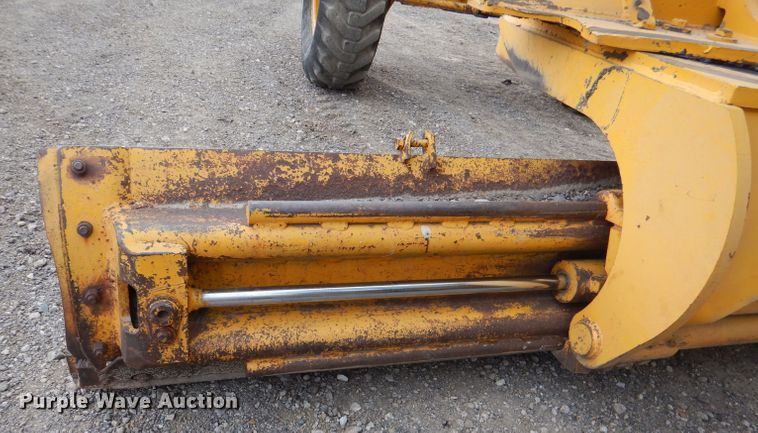 image for item DL8007 1990 John Deere 770  motor grader