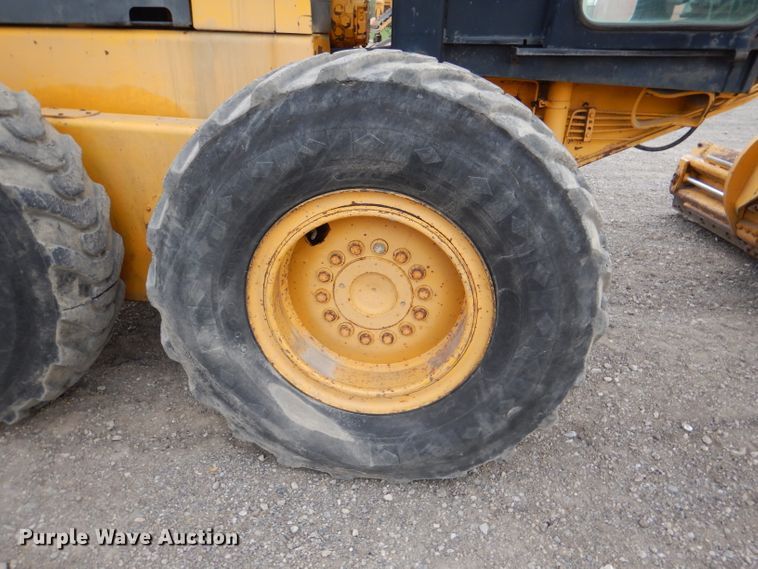 image for item DL8007 1990 John Deere 770  motor grader