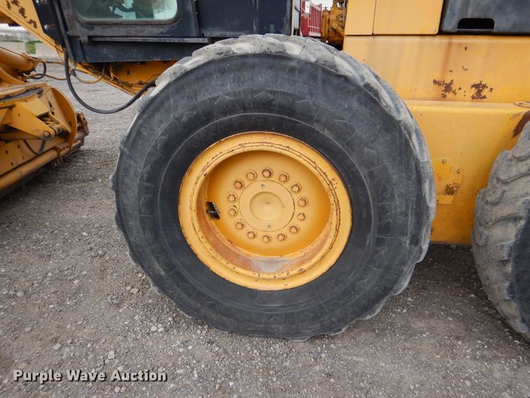 image for item DL8007 1990 John Deere 770  motor grader