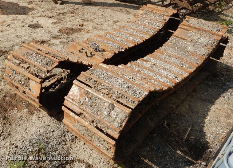image for item DL8030 Caterpillar 953A tracks