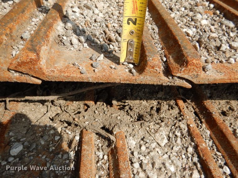 image for item DL8030 Caterpillar 953A tracks