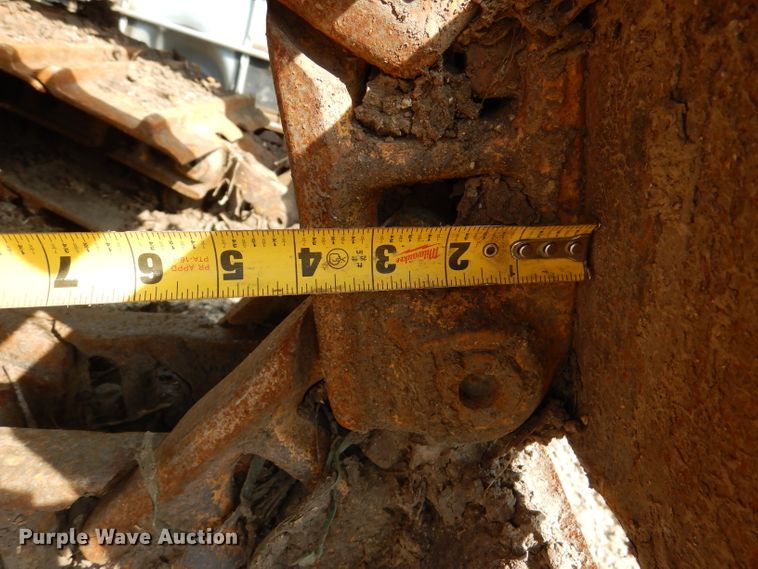 image for item DL8030 Caterpillar 953A tracks