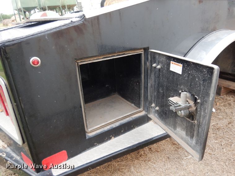 image for item DM2945 CM 500993 flatbed