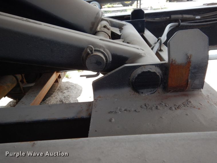 image for item DM2949 2010 Top Hat  end dump trailer