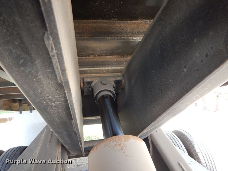 image for item DM2949 2010 Top Hat  end dump trailer