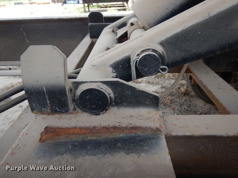 image for item DM2950 2010 Top Hat  end dump trailer