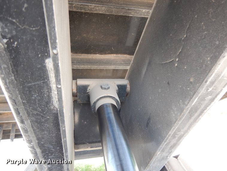 image for item DM2950 2010 Top Hat  end dump trailer