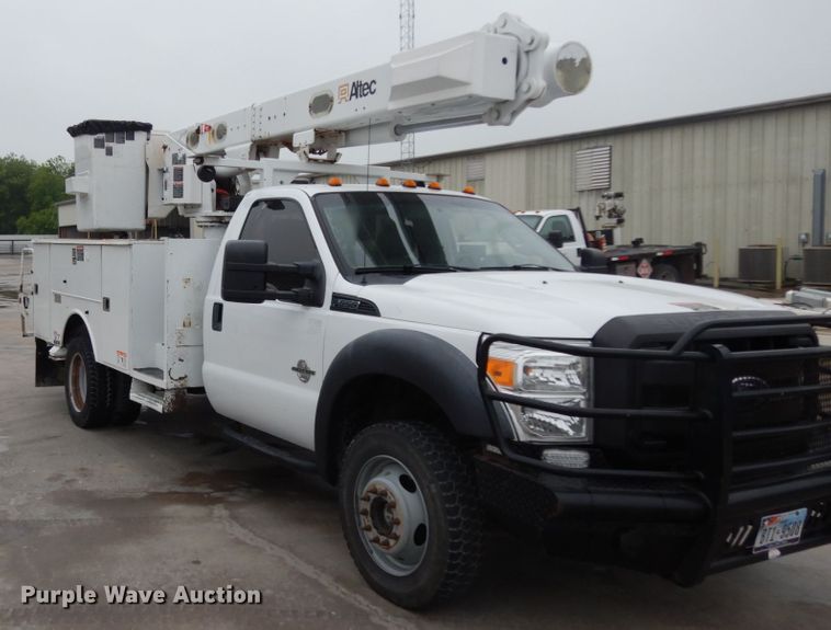 image for item DM2963 2012 Ford F550  bucket truck