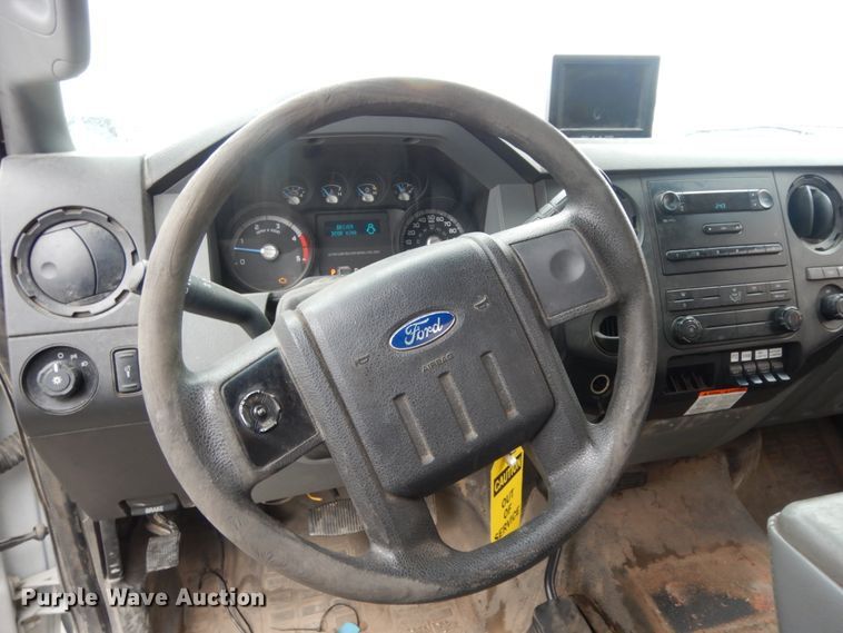 image for item DM2963 2012 Ford F550  bucket truck