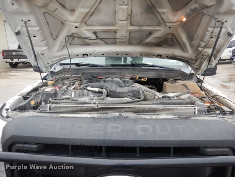 image for item DM2963 2012 Ford F550  bucket truck