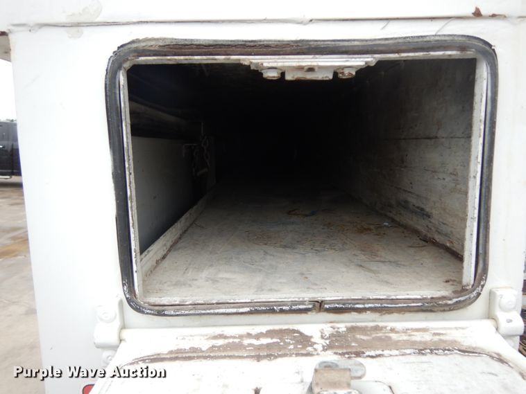 image for item DM2963 2012 Ford F550  bucket truck