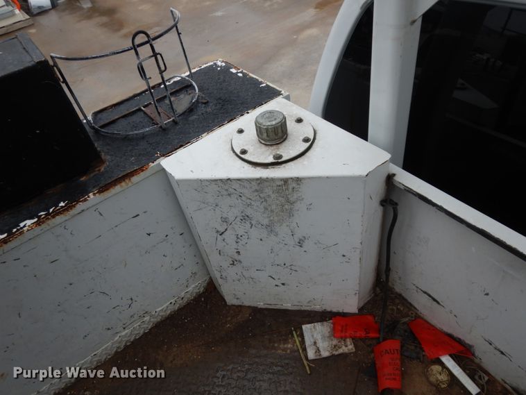 image for item DM2963 2012 Ford F550  bucket truck