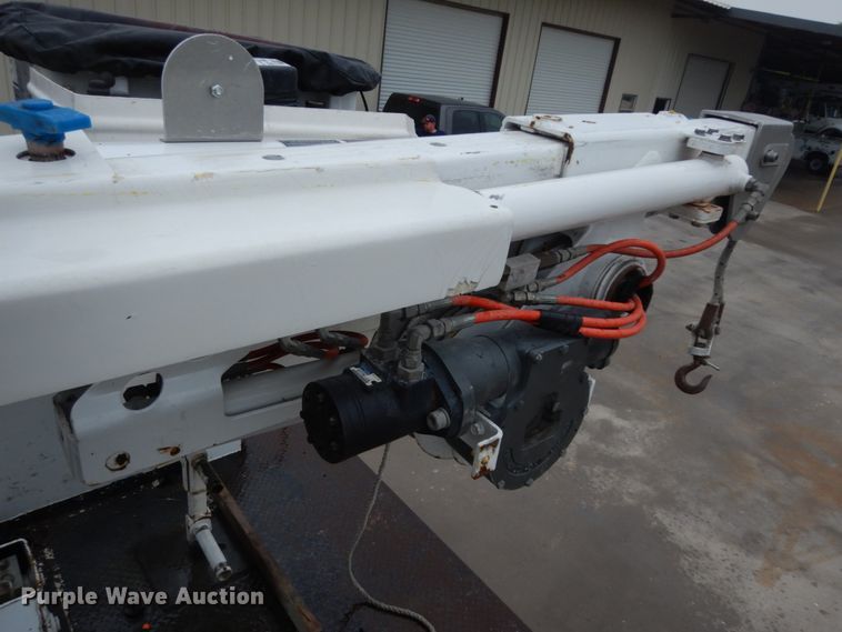 image for item DM2963 2012 Ford F550  bucket truck