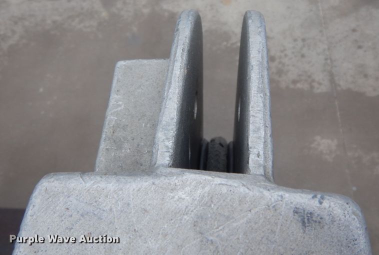 image for item DM2963 2012 Ford F550  bucket truck