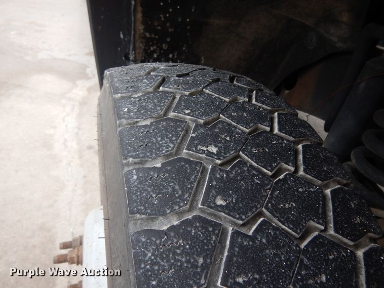 image for item DM2963 2012 Ford F550  bucket truck