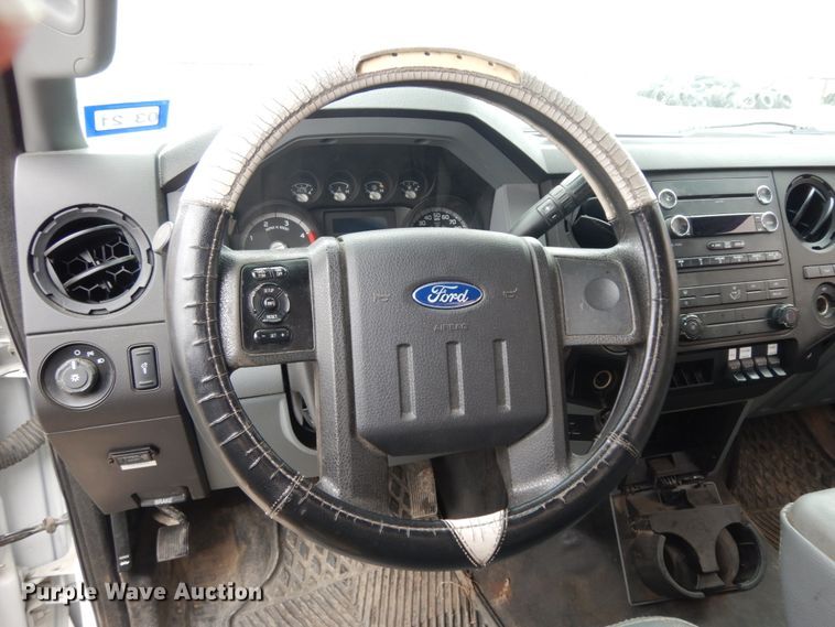 image for item DM2964 2015 Ford F550  bucket truck