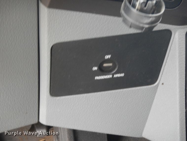 image for item DM2964 2015 Ford F550  bucket truck