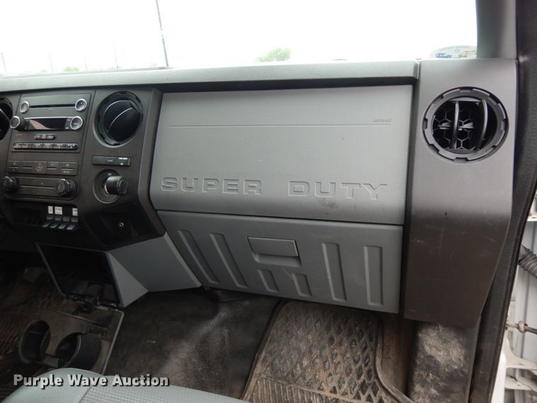 image for item DM2964 2015 Ford F550  bucket truck