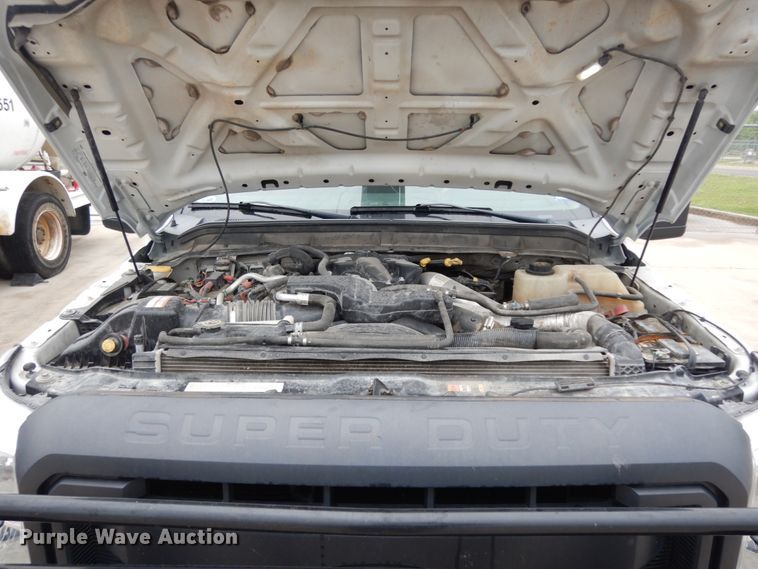 image for item DM2964 2015 Ford F550  bucket truck